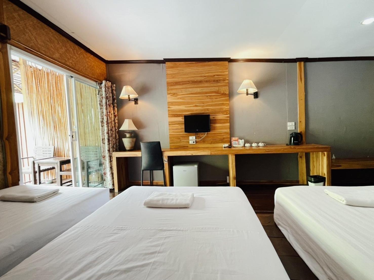 The Hub Erawan Resort Chongsadao Екстер'єр фото