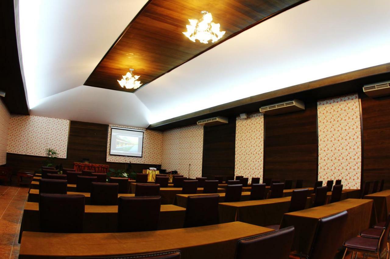 The Hub Erawan Resort Chongsadao Екстер'єр фото